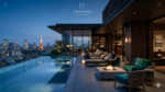 ソーホーハウス東京(Soho House Tokyo)のルーフトッププールと、南青山の夜景を望む洗練されたラウンジ空間。クリエイターが集う会員制クラブの世界観。