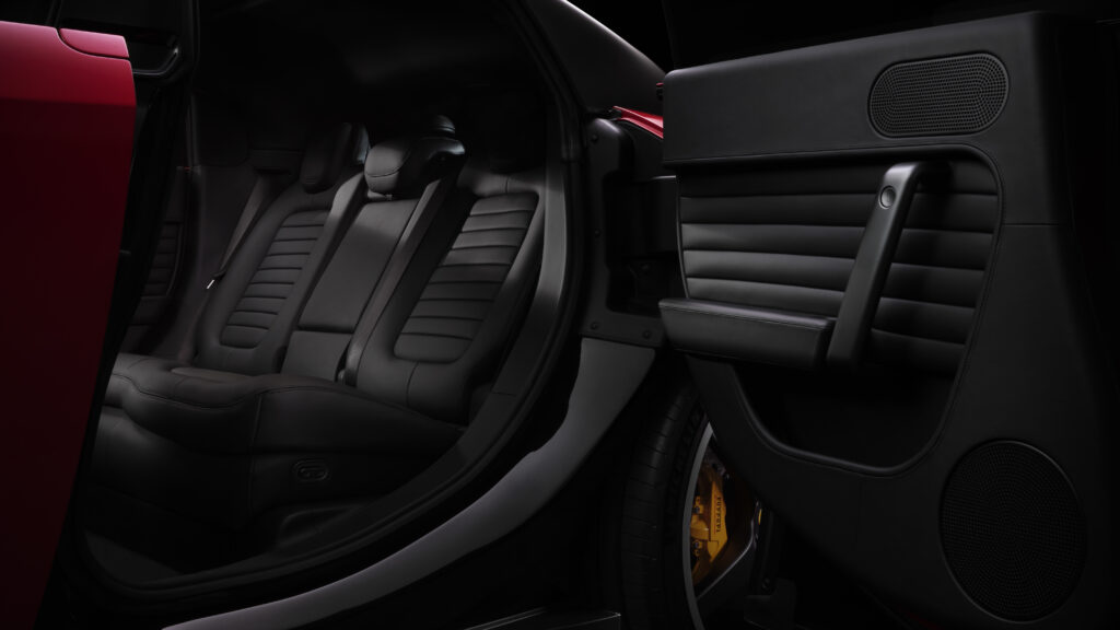 [フェラーリ公式画像] 新型EV「Ferrari Luce（フェラーリ ルーチェ）」：コーチドア