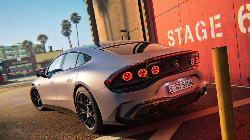 2026年型メルセデスAMG GT 53 4ドアクーペのリヤビュー(STAGE 6ビル前)